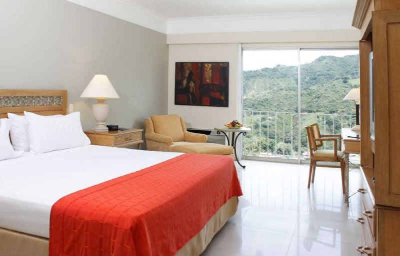 Hotel Estelar Altamira Ibagué Екстериор снимка A room at the hotel